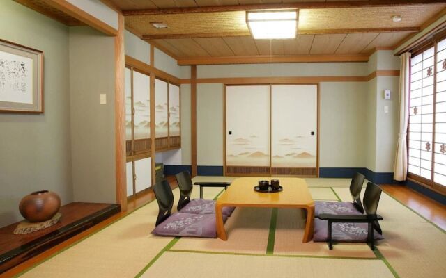 Toya Gokirakutei