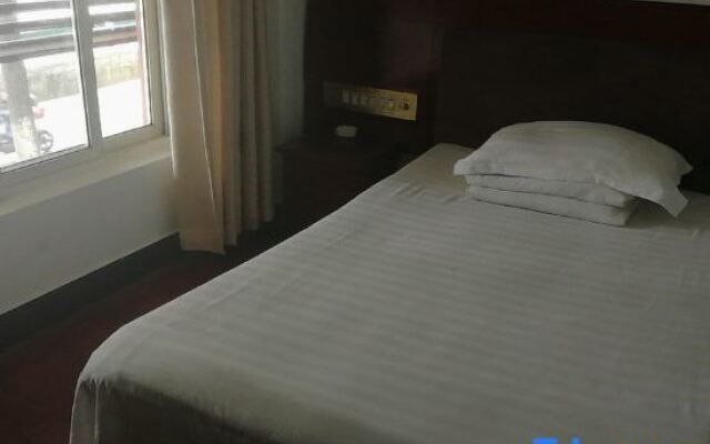 Shanghai Dingjia Hotel