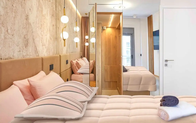 Kallimarmaro M M Smart Suite by Superhost Hub