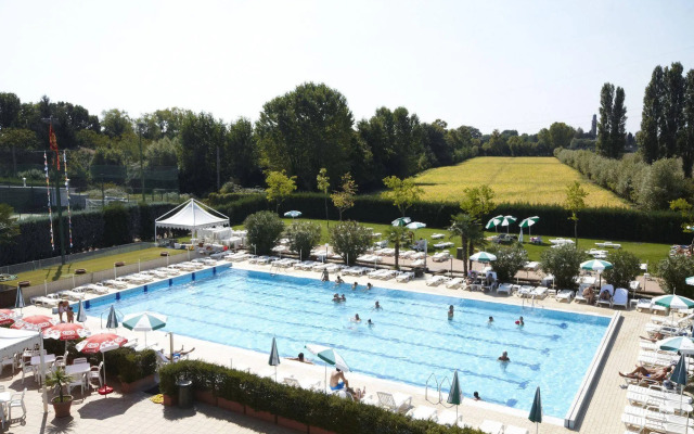 Green Garden Resort