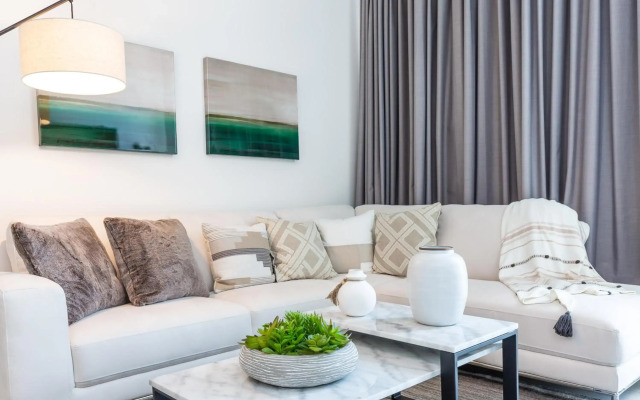 HYDE Beach House Resort Rental