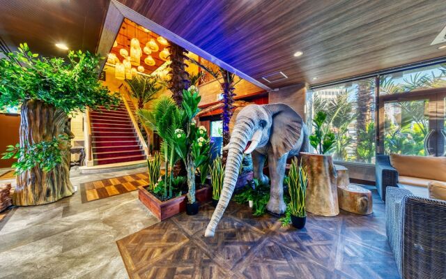 Hotel Lotus Okayama - Adults Only