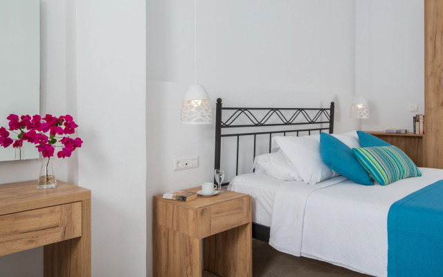 Oasis Beach Hotel