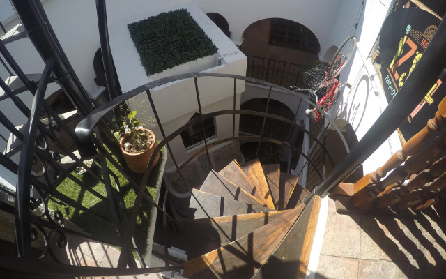 Izsla Hostel