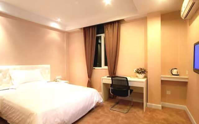 Milan Hotel