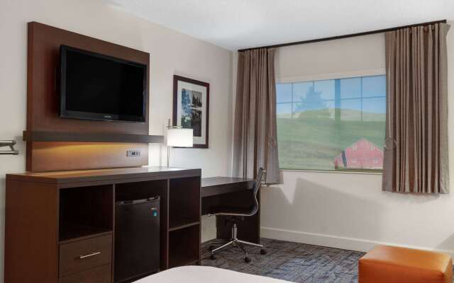 Ramada by Wyndham Spokane Airport