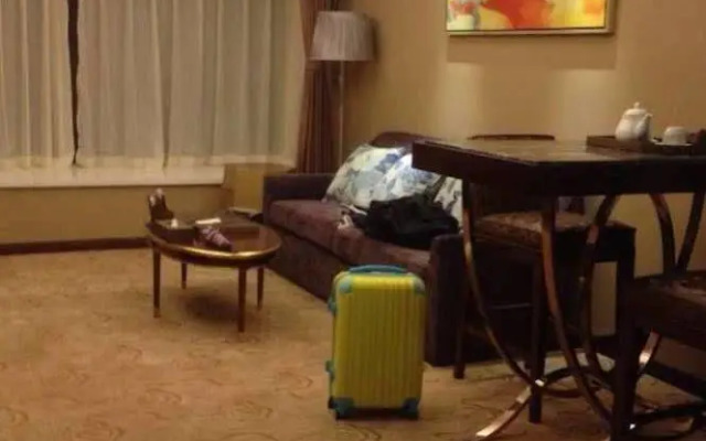 Senberstan Sixiangjia Holiday Apartment (Chengdu Financial City)