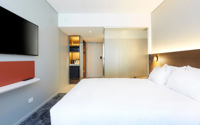 Holiday Inn Express Sydney Airport by IHG