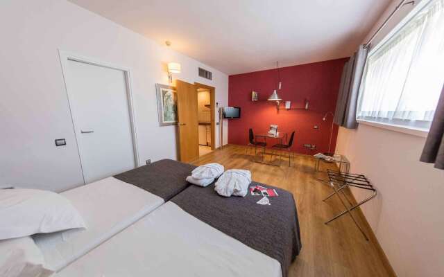 Atenea Barcelona Aparthotel 