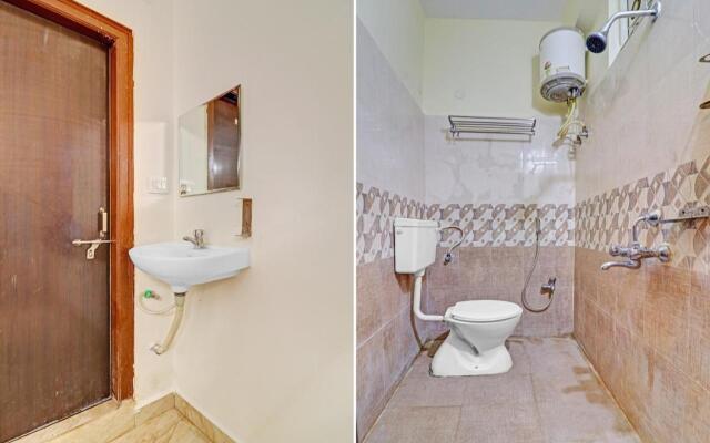 OYO 70119 Happy stay Hotels