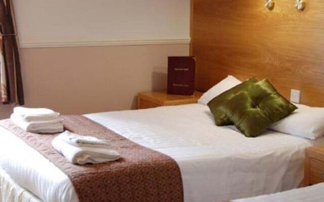 Lampton Hotel