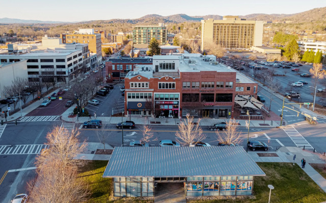 Park View Suite 201 , Asheville