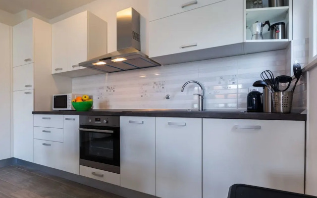 Spacious Zadar Apartments Near Beach