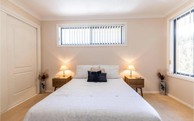 The Seahorse 3a Seahorse Close – Guest Rooms – Corlette