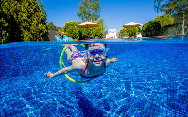 Discovery Parks - Bright