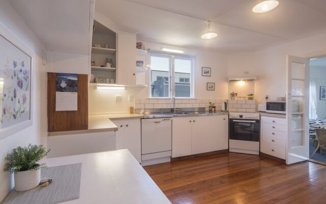 Melbourne Street Cottage