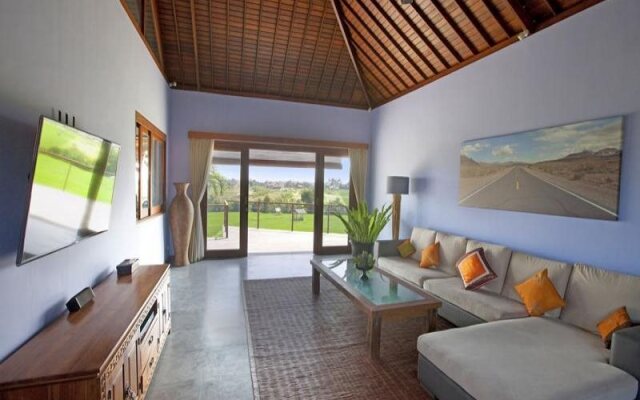 Berawa Breeze Villa