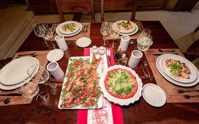 Anana Casa Cantarena Beachfront Meals Included