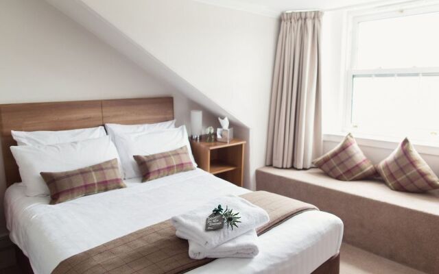Inverkip Hotel