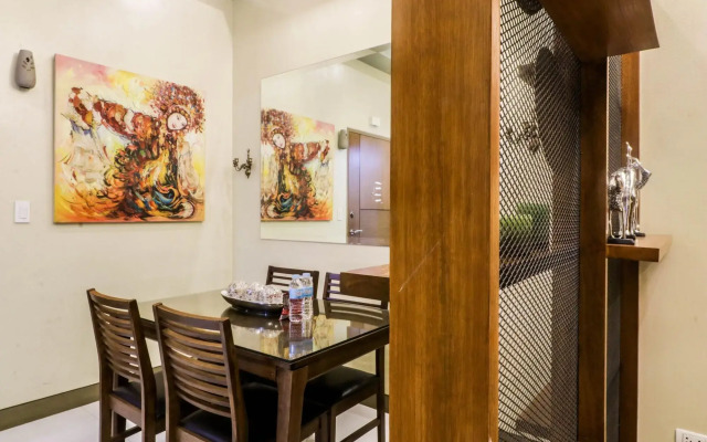 PRS at One Palm Tree Villa near Airport