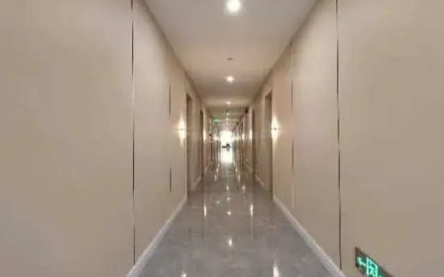 Shanghai Huya Light Hotel