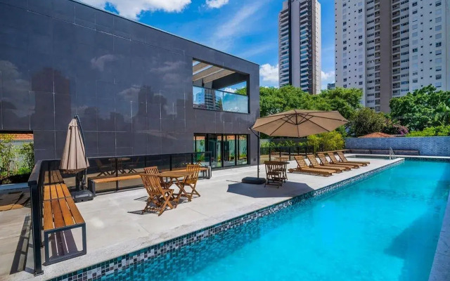 BHomy Vila Olímpia Charmoso e com varanda AL36