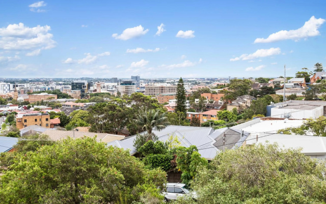 Beach Haven on The Hill – Outside – Newcastle