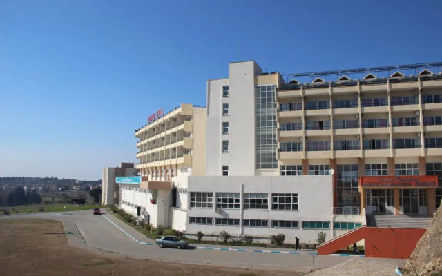 Bubyo Burhaniye Uygulama Oteli