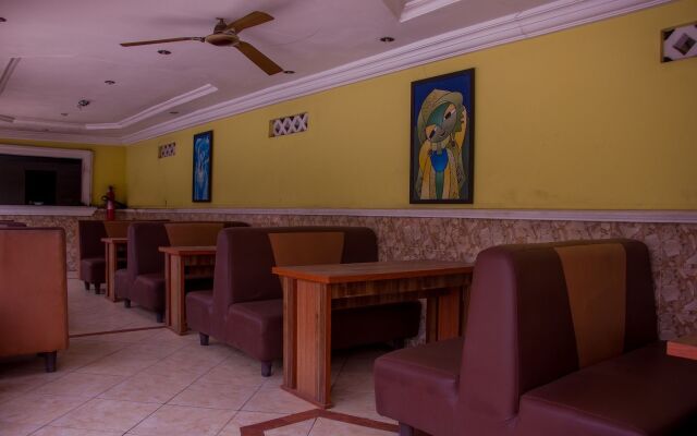 Chaka Resort