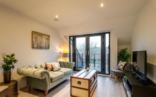 28 St John's Mews