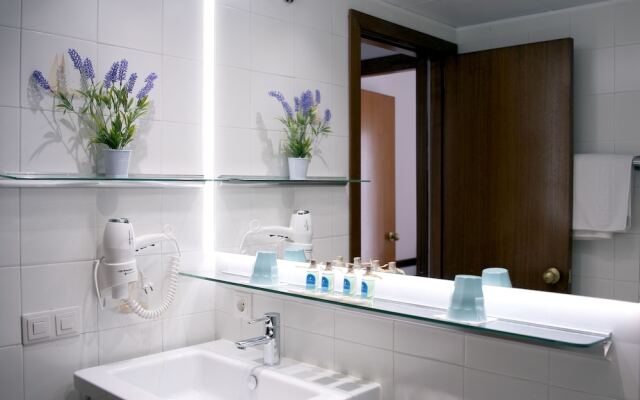 Maria Cristina Beach