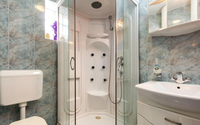 Stunning Home in Peroj With Wifi and 3 Bedrooms