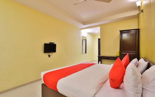 Oyo 2494 Hotel Shree Plaza