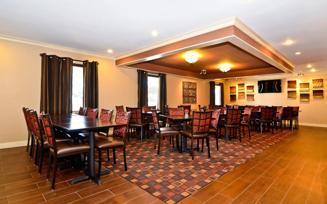 Best Western Coach House