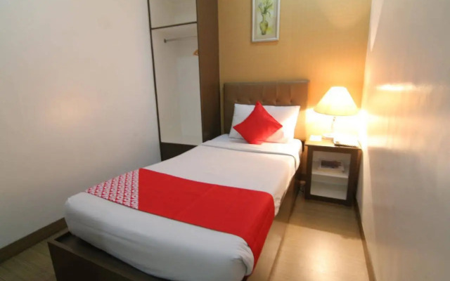 OYO 106 24H City Hotel