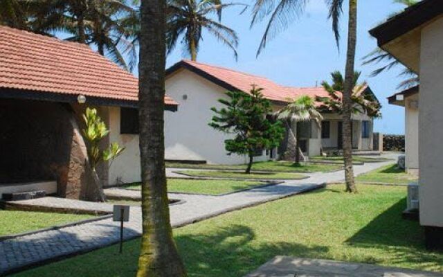 Ramada Resort Accra Coco Beach