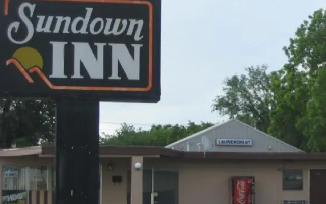 Sundown Inn