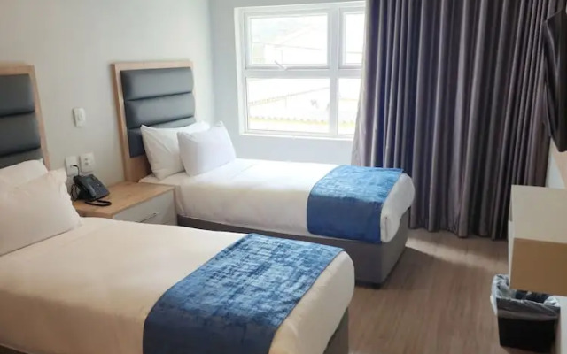 12 Oceans Hotel and Conference Centre