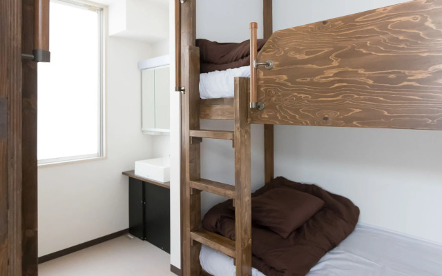 Osaka Namba Hostel MIYABI