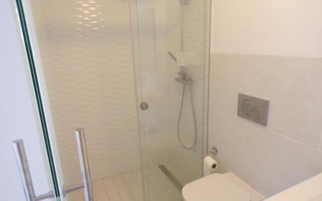 3 Bedroom Luxury Apartment Villamartin