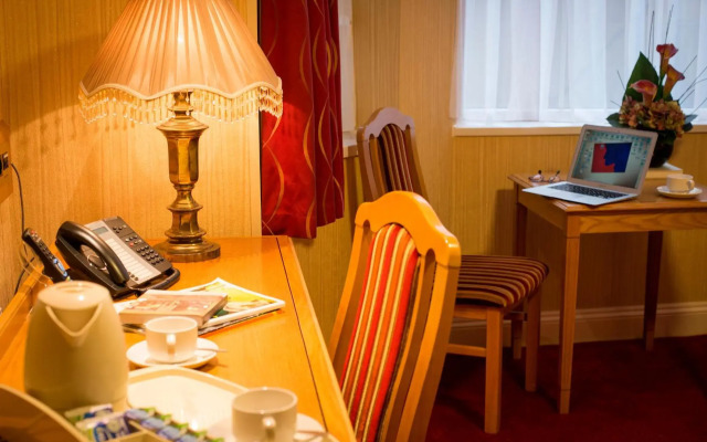 Montana Hotel London
