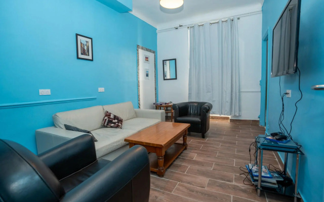 Pastoral - Hostel