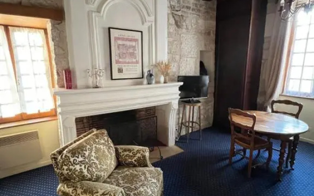 Maison d'Alienor - Gîtes