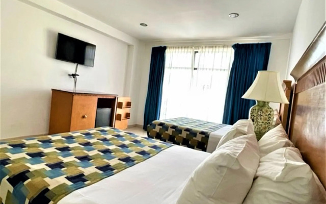 Hotel Embajadores