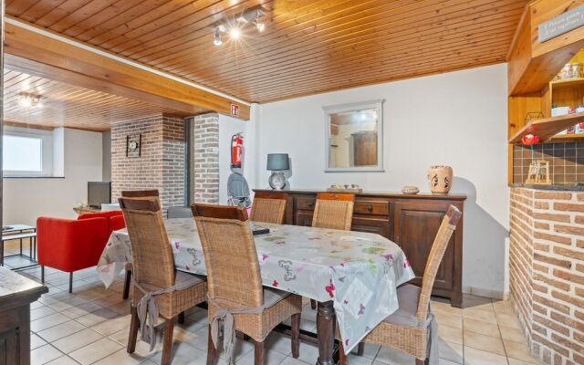 Spacious Seafront Apartment