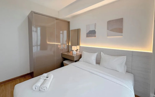 Modern And Cozy 1Br At Grand Sungkono Lagoon Apartment