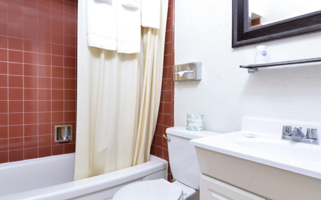 Americas Best Value Inn Loma Lodge