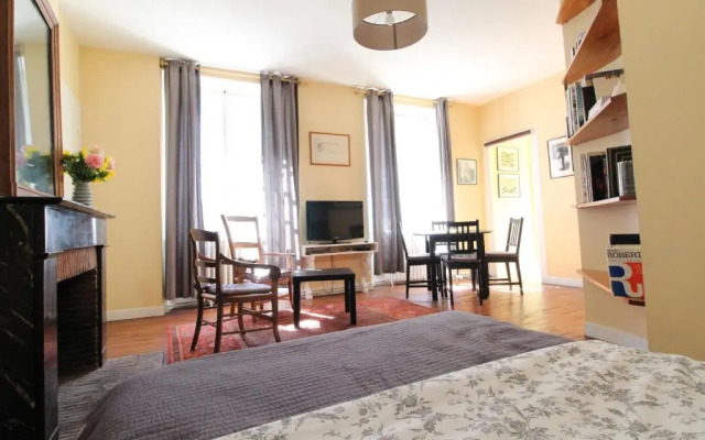 Gîte Angers, 1 pièce, 2 personnes - FR-1-622-6