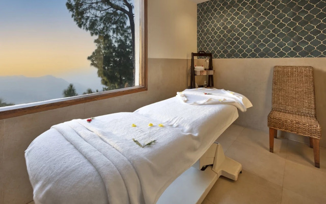 Suryavilas Luxury Resort & Spa
