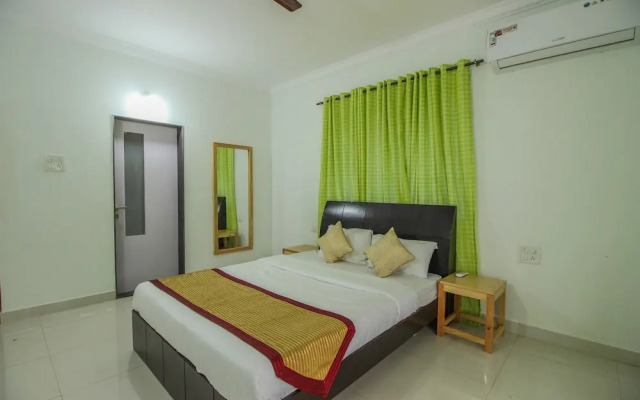 OYO 10297 Home Sunset View 2BHK Dona Paula